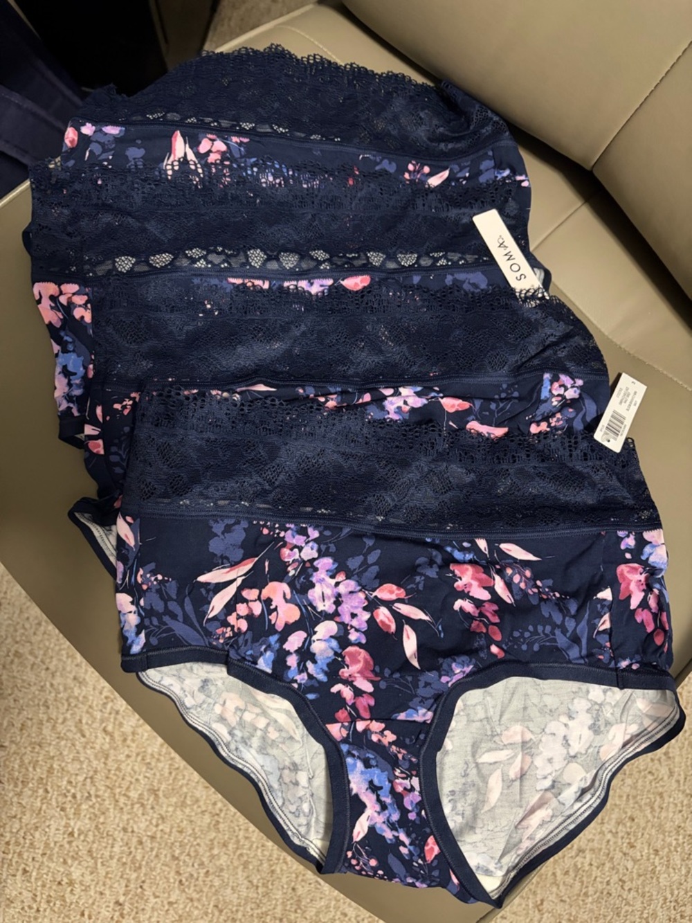 BNWT LOT OF 4 SOMA EMBRACEABLE SUPER SOFT ENCHANTING LACE BRIEFS NAVY MEDIUM (M) - Picture 12 of 14